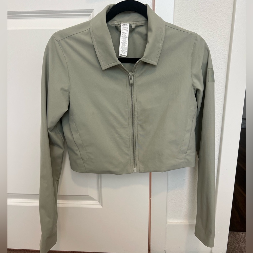 ALO XS cropped zip up